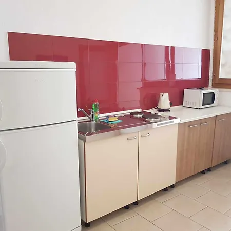 Apartmani Mira & Nikola Baska Voda Exterior photo