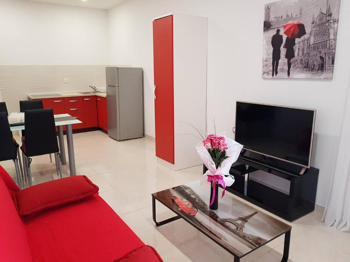 Mira & Nikola Apartament