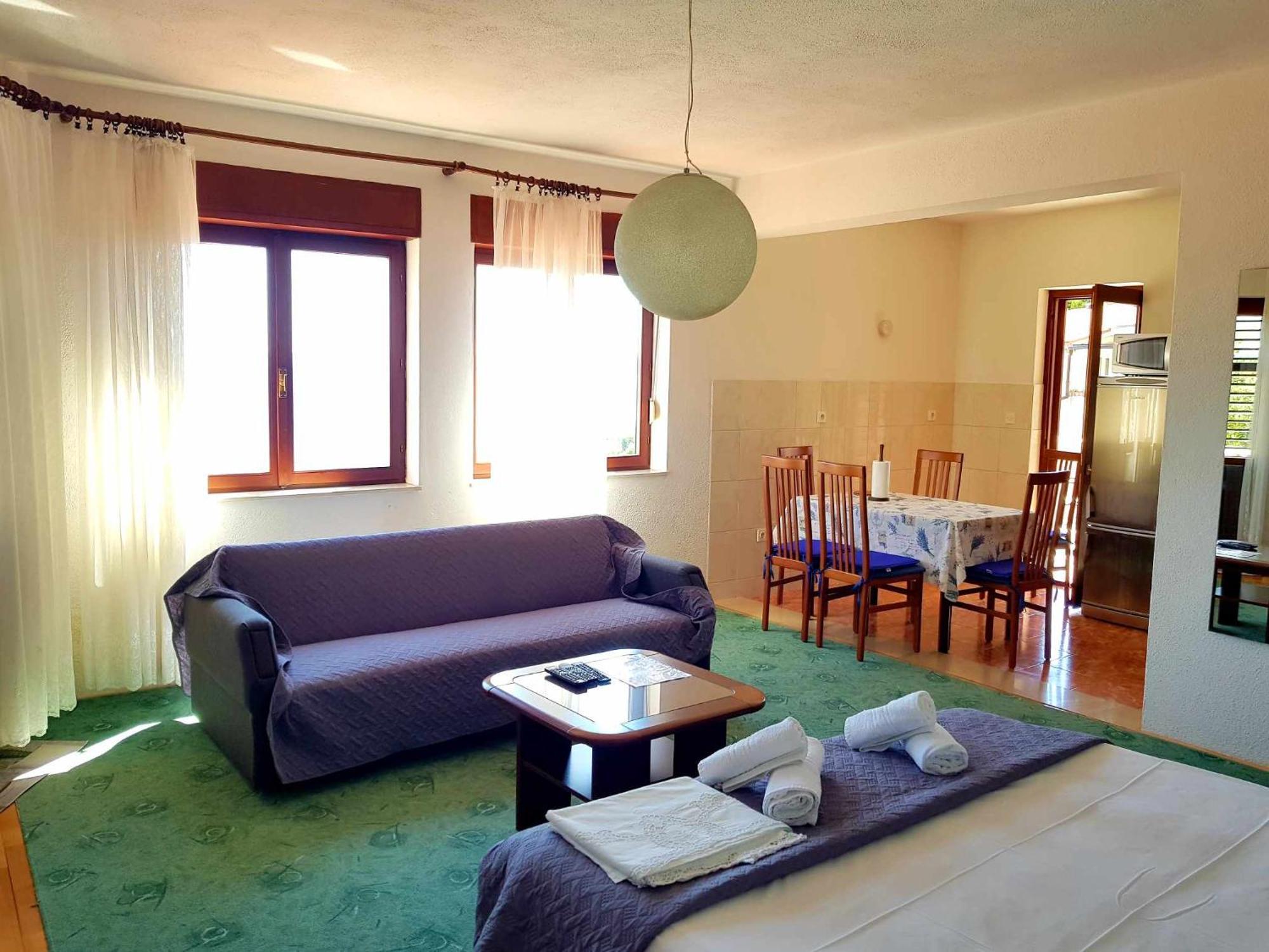 Mira & Nikola Apartament